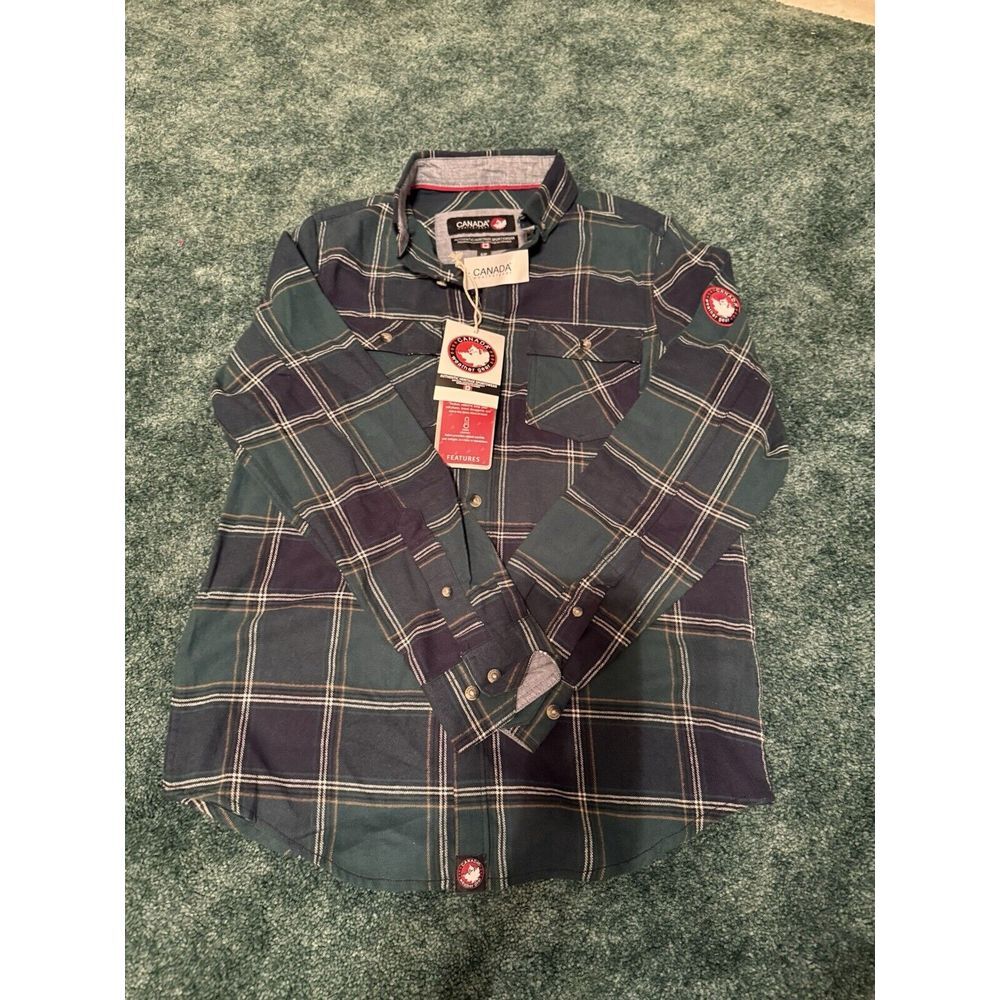 NEW NWT Men's Canada Weather Gear Checkered Flannel ButtonUp  Shirt‎ Size Small